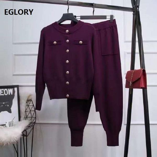 women's two piece pants 2021 autumn winter fashion 2 sweater sets women exquisite buttons knitted cardigan +black blue purple pant set, White
women's two piece pants 2021 autumn winter fashion 2 sweater sets women exquisite buttons knitted cardigan +black blue purple pant set, White