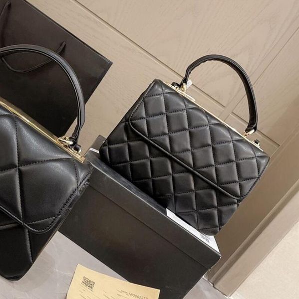 handbag women luxurys designers bags 2021 crossbody bag wholesale price genuine lea purse zhouzhoubao123
handbag women luxurys designers bags 2021 crossbody bag wholesale price genuine lea purse zhouzhoubao123