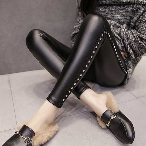 chic autumn winter warm leather leggings women skinny pu faux pants female korean fashion slim ladies fleece pencil leggins 211215, Black
chic autumn winter warm leather leggings women skinny pu faux pants female korean fashion slim ladies fleece pencil leggins 211215, Black