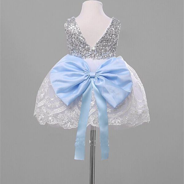 retail summer girl princess dress silver sequins lace bow sleeveless party children clothing 1-5y e17007 210610, Red;yellow
retail summer girl princess dress silver sequins lace bow sleeveless party children clothing 1-5y e17007 210610, Red;yellow
