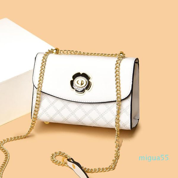 2021 european and american fashion wild shoulder white messenger small square black
2021 european and american fashion wild shoulder white messenger small square black