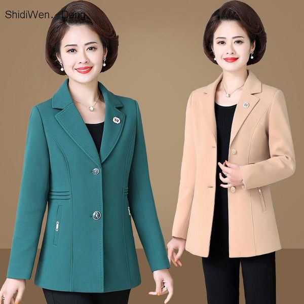 women's suits & blazers middle-aged women 2021 spring notched single breasted female short casual suit coat ladies solid color blazer z, White;black
women's suits & blazers middle-aged women 2021 spring notched single breasted female short casual suit coat ladies solid color blazer z, White;black