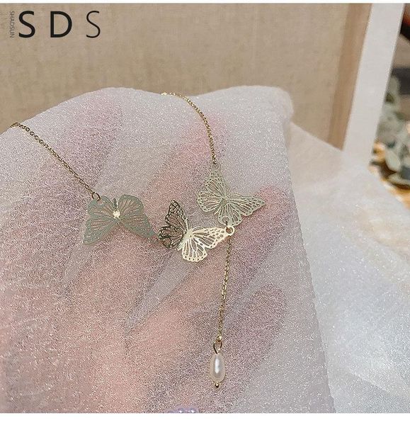 pendant necklaces south korea ins cold wind clavicle chain design pearl temperament personality network red butterfly titanium steel neckl, Silver
pendant necklaces south korea ins cold wind clavicle chain design pearl temperament personality network red butterfly titanium steel neckl, Silver