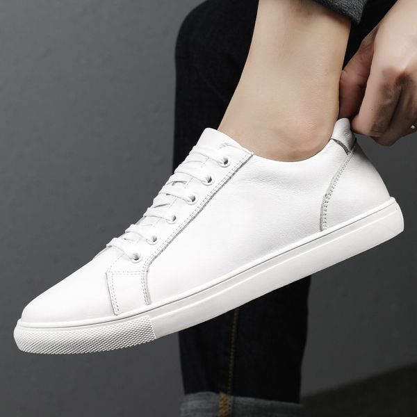 dress shoes spring autumn men's casual genuine leather outdoor black white luxury soft anti-skid breathable sneakers men cagy
dress shoes spring autumn men's casual genuine leather outdoor black white luxury soft anti-skid breathable sneakers men cagy