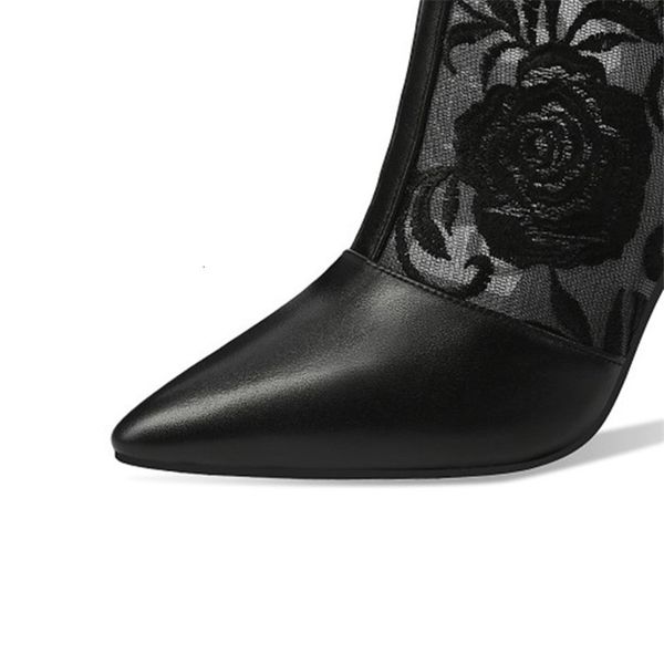 2021 spring european-style stiletto heels pointed to short female fashion boots embroidered sandals t8cs, Black
2021 spring european-style stiletto heels pointed to short female fashion boots embroidered sandals t8cs, Black