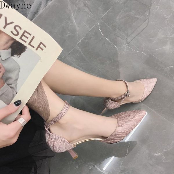 dress shoes small fragrance style stiletto 2021 wild shallow mouth hollow pointed toe buckle with gentle fairy, Black
dress shoes small fragrance style stiletto 2021 wild shallow mouth hollow pointed toe buckle with gentle fairy, Black