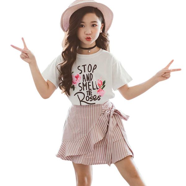 kids clothes floral tshirt + skirt children's for girls letter teenage striped costume 210528, White
kids clothes floral tshirt + skirt children's for girls letter teenage striped costume 210528, White