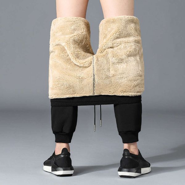 sports plush thickened cotton autumn and winter warm lamb cashmere fashionable casual pants men's, Black
sports plush thickened cotton autumn and winter warm lamb cashmere fashionable casual pants men's, Black