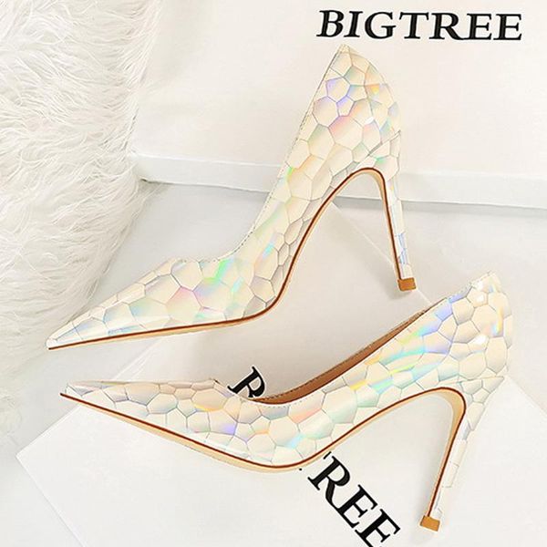 dress shoes 2021 fashion female pump metal stone pattern shallow mouth ladies patent leather pointed toe party women's stiletto, Black
dress shoes 2021 fashion female pump metal stone pattern shallow mouth ladies patent leather pointed toe party women's stiletto, Black