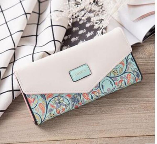 1 stack/batch leisure purse colorful style 3 fold flowers printing women portfolios long patchwork portfolio, Red;black
1 stack/batch leisure purse colorful style 3 fold flowers printing women portfolios long patchwork portfolio, Red;black