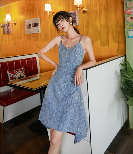 2021 new metal spaghetti strap denim women asymmetrical drawstring tunic slip v neck backless blue jeans 84g9, Black;gray
2021 new metal spaghetti strap denim women asymmetrical drawstring tunic slip v neck backless blue jeans 84g9, Black;gray