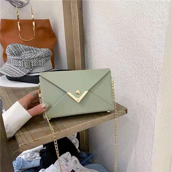 2021 iconic ladies one-shoulder, cross-body, hand-held bag design