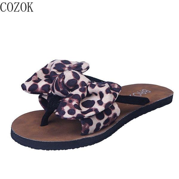 summer outdoor women's slippers 2021 leopard print upper bow decoration trend wild sweet flip-flops women's slippers, Black
summer outdoor women's slippers 2021 leopard print upper bow decoration trend wild sweet flip-flops women's slippers, Black