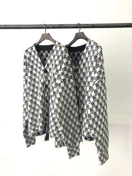 men's sweaters 2021 we11done logo full print sweater cardigan men women couple 100% cotton button oversized casual woolen, White;black
men's sweaters 2021 we11done logo full print sweater cardigan men women couple 100% cotton button oversized casual woolen, White;black