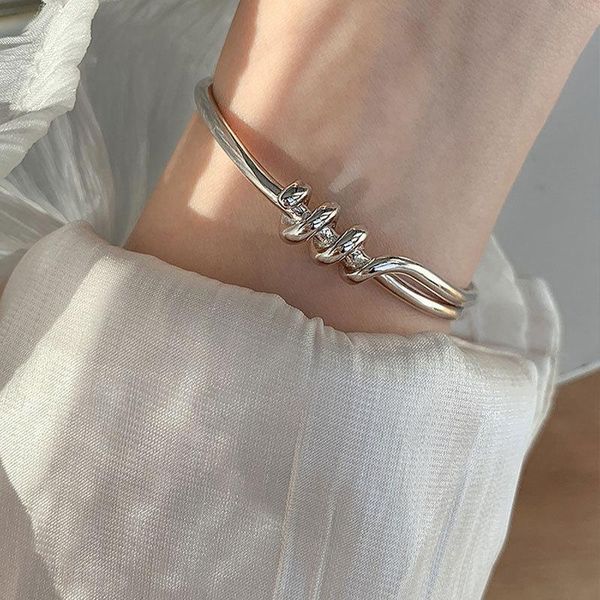 charm bracelets punki 2021 silver knotted bracelet simple female fashion jewelry niche all-match open metal, Golden;silver
charm bracelets punki 2021 silver knotted bracelet simple female fashion jewelry niche all-match open metal, Golden;silver