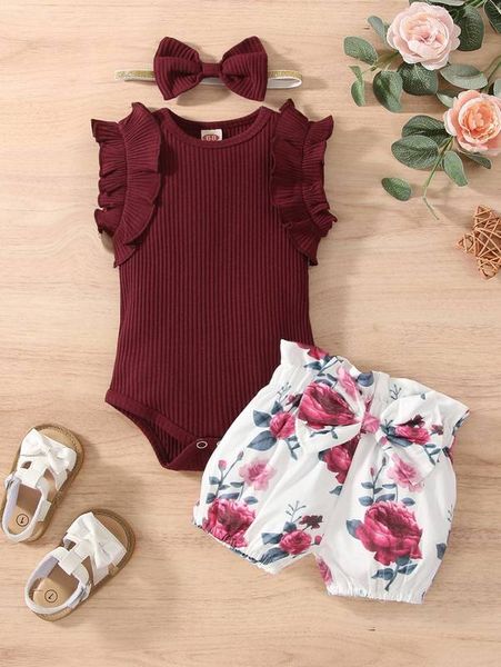 baby ruffle trim bodysuit & floral print bow paperbag waist shorts & headband she, White
baby ruffle trim bodysuit & floral print bow paperbag waist shorts & headband she, White