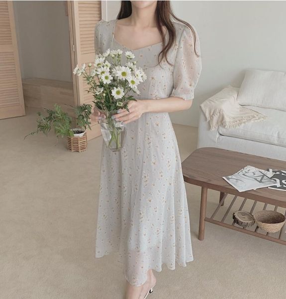 casual dresses 2021 plus size floral print summer dress evening long vintage oversize short sleeve beach women robe vestido prom, Black;gray
casual dresses 2021 plus size floral print summer dress evening long vintage oversize short sleeve beach women robe vestido prom, Black;gray
