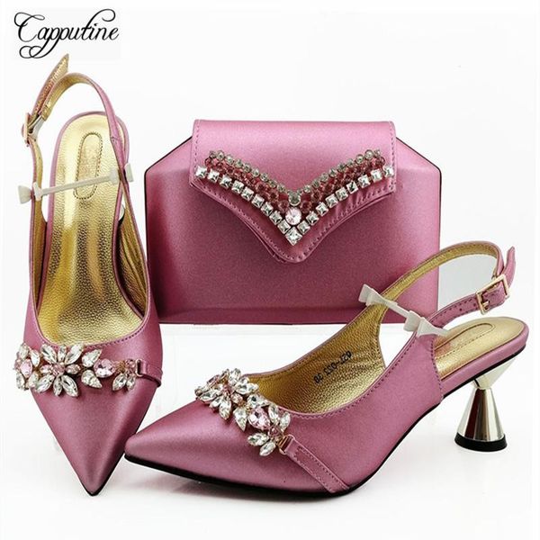 2021 fashion african simples crystal women shoes and bags matching set pretty shoes and bag set for party dress, Black
2021 fashion african simples crystal women shoes and bags matching set pretty shoes and bag set for party dress, Black