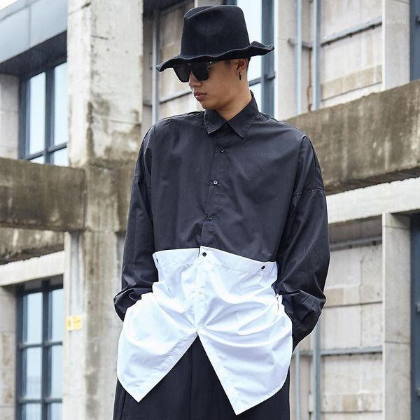men's casual shirts black and white mosaic design for men women in the same medium to long loose large size shirt, White;black
men's casual shirts black and white mosaic design for men women in the same medium to long loose large size shirt, White;black