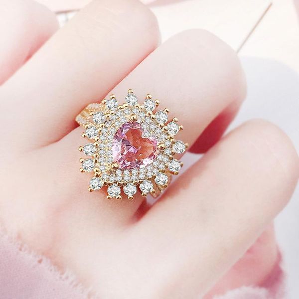 cluster rings elegant heart-shaped starry ring noble atmosphere ladies exquisite luxury jewelry send friends fashion gifts factory wholesale, Golden;silver
cluster rings elegant heart-shaped starry ring noble atmosphere ladies exquisite luxury jewelry send friends fashion gifts factory wholesale, Golden;silver