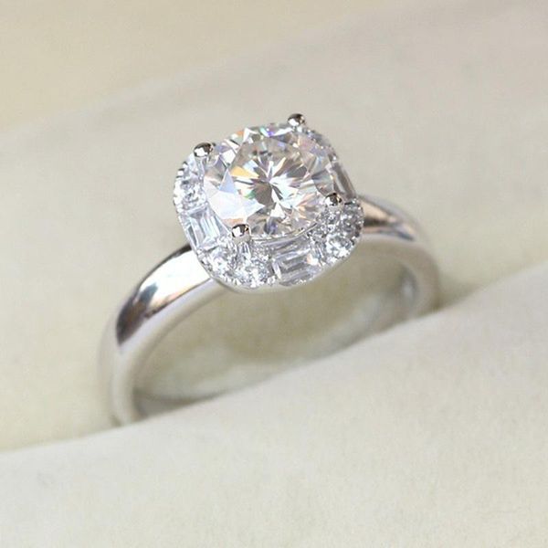 wedding rings stone shining ring party bling zircon jewelry for women anniversary mother gift 6 7 8 9 10 size 2021, Slivery;golden
wedding rings stone shining ring party bling zircon jewelry for women anniversary mother gift 6 7 8 9 10 size 2021, Slivery;golden