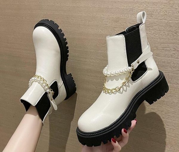 fashion mid-heel boots women's autumn 2021 new net red round head pearl thick heel single short tube thin boot, Black
fashion mid-heel boots women's autumn 2021 new net red round head pearl thick heel single short tube thin boot, Black
