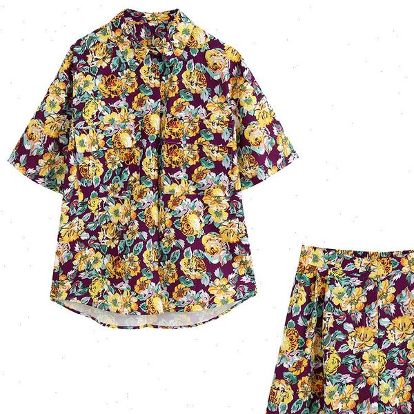 2021 new summer women 2 pieces set colourful floral print short turn down collar shirt shorts suit female fashion clothes, Gray
2021 new summer women 2 pieces set colourful floral print short turn down collar shirt shorts suit female fashion clothes, Gray