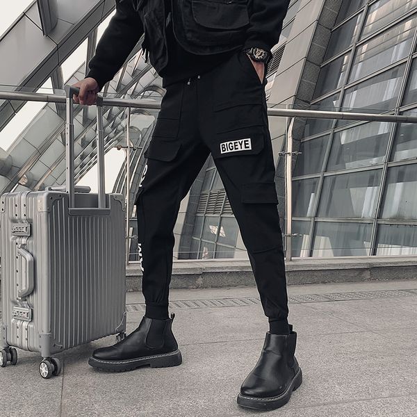 moda new es bolsos decorao streetwear harem calas roupas masculinas venda quente magro ajuste hip corredores preto 34-2 143j, Black
moda new es bolsos decorao streetwear harem calas roupas masculinas venda quente magro ajuste hip corredores preto 34-2 143j, Black
