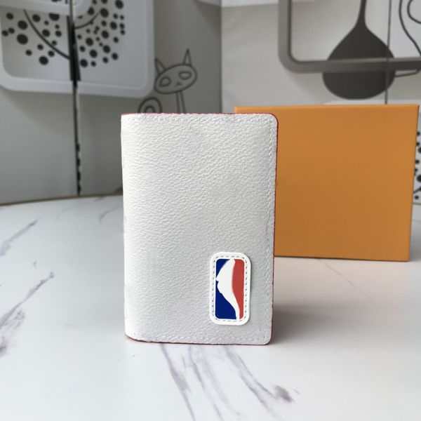 2021 fashion flowers designer wallets luxurys men women leather bags classic letters key coin purse original box plaid card holder m80103, Red;black
2021 fashion flowers designer wallets luxurys men women leather bags classic letters key coin purse original box plaid card holder m80103, Red;black