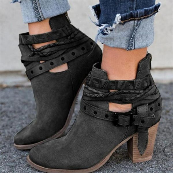 boots vogue high heel thick with women short round head nice large size children's shoes, Black 
boots vogue high heel thick with women short round head nice large size children's shoes, Black