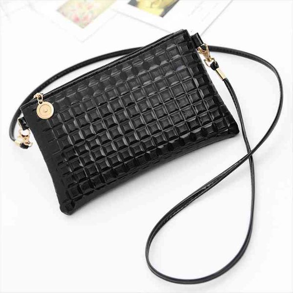 lady fashion crocodile patter leather waist bags hand woven small autumn winter packs 2pcs
lady fashion crocodile patter leather waist bags hand woven small autumn winter packs 2pcs