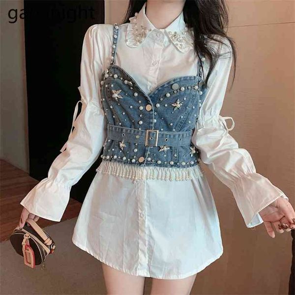 spring korean women white long shirt sleeve beading fashion blouse with chic jean vest drop blusas 210601
spring korean women white long shirt sleeve beading fashion blouse with chic jean vest drop blusas 210601