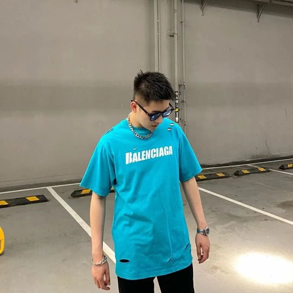 correct high edition b family paris 2021 summer new big hole crack print short sleeve t-shirt, White;black
correct high edition b family paris 2021 summer new big hole crack print short sleeve t-shirt, White;black