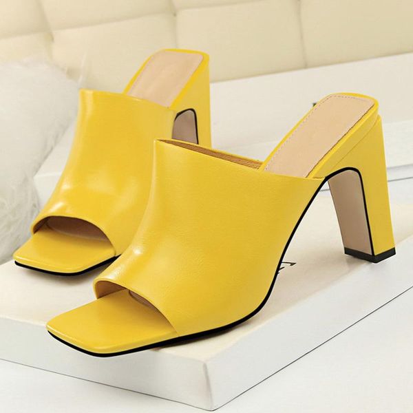 2021 summer women 8.5cm high heels fetish slides lady yellow block heels mules slingback sandals peep toe pumps platform shoes, Black
2021 summer women 8.5cm high heels fetish slides lady yellow block heels mules slingback sandals peep toe pumps platform shoes, Black