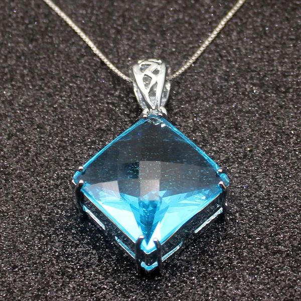 pendant necklaces hermosa dazzling gentle london bluez silver color for women charms chain necklace 20 inch
pendant necklaces hermosa dazzling gentle london bluez silver color for women charms chain necklace 20 inch