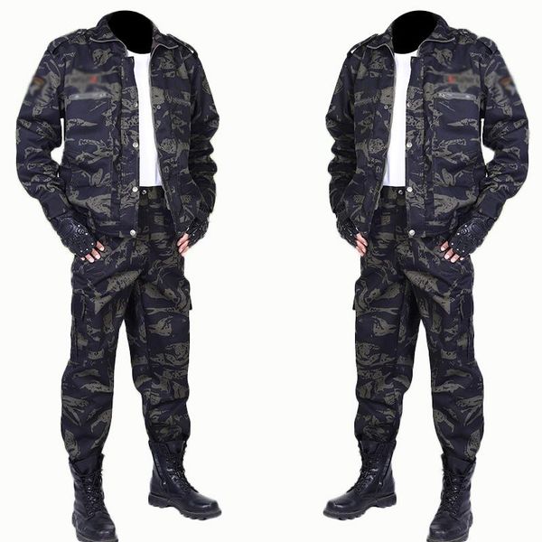 men's tracksuits 2021 spring and autumn outdoor camouflage suit labor protection welder wear-resistant overalls, Gray
men's tracksuits 2021 spring and autumn outdoor camouflage suit labor protection welder wear-resistant overalls, Gray