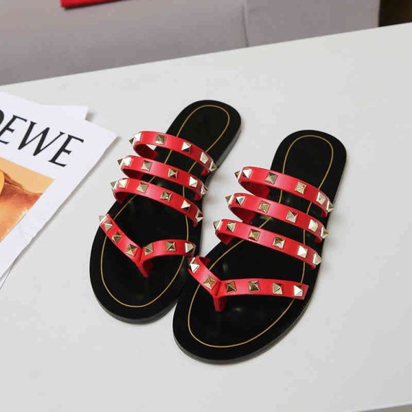 70% off wholesale flip-flops summer fashion new luxury designer popular women's flat rivet slippers casual shoes sandals genuine leathe, Black
70% off wholesale flip-flops summer fashion new luxury designer popular women's flat rivet slippers casual shoes sandals genuine leathe, Black