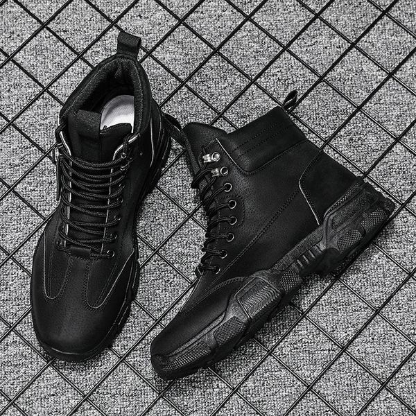 2020 new men boots leather waterproof lace up military boots men winter ankle lightweight shoes for men winter casual non slip, Black;white
2020 new men boots leather waterproof lace up military boots men winter ankle lightweight shoes for men winter casual non slip, Black;white