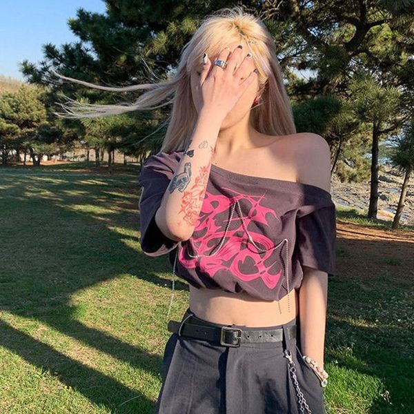 women's t-shirt stsvzorr high street hip-hop print short-sleeved women summer 2021 design sense y2k short top, White
women's t-shirt stsvzorr high street hip-hop print short-sleeved women summer 2021 design sense y2k short top, White