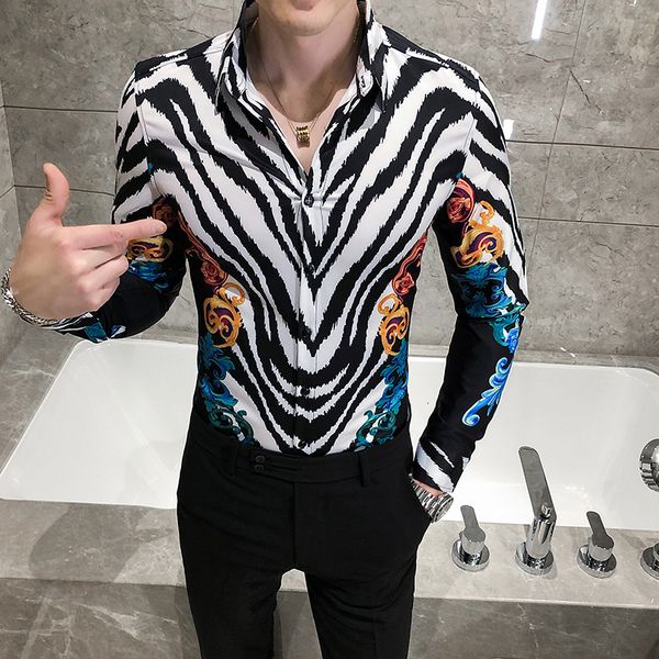 2021 new leopard printed of korean men fine fitting sleeve long casual shirt club party streetwear shirts for hombre 3tgi, White;black
2021 new leopard printed of korean men fine fitting sleeve long casual shirt club party streetwear shirts for hombre 3tgi, White;black