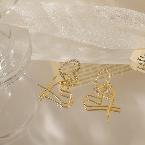 hoop & huggie women's earrings hollow heart irregular ear stud gold color vintage metal retro 2021 trendy fashion female jewelry, Golden;silver
hoop & huggie women's earrings hollow heart irregular ear stud gold color vintage metal retro 2021 trendy fashion female jewelry, Golden;silver