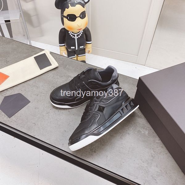 dress shoes summer color matching, fashionable and comfortable, low thick bottom, inner rising trend, metal liuding women's casual shoe, Black
dress shoes summer color matching, fashionable and comfortable, low thick bottom, inner rising trend, metal liuding women's casual shoe, Black