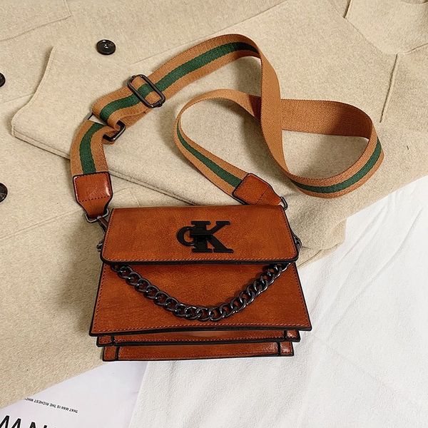 new arrivals uxury brand messenger bags women bag designer fashion single shoulder messenger chain bags original
new arrivals uxury brand messenger bags women bag designer fashion single shoulder messenger chain bags original