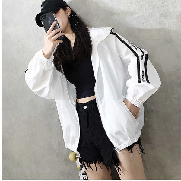 summer sunscreen female long-sleeved jacket loose thin casual coat zipper harajuku bf outwear women 210531, Black;brown
summer sunscreen female long-sleeved jacket loose thin casual coat zipper harajuku bf outwear women 210531, Black;brown