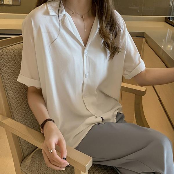 women's blouses & shirts summer shirt fashion female blouse 2021 turn-down collar short sleeve loose plus szie buttons white blusas mu
women's blouses & shirts summer shirt fashion female blouse 2021 turn-down collar short sleeve loose plus szie buttons white blusas mu