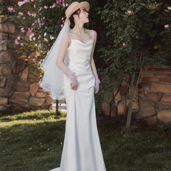 ethnic clothing satin strap formal party dress women summer celebrity bride bridesmaid wedding gown backless slim prom trailing, Red
ethnic clothing satin strap formal party dress women summer celebrity bride bridesmaid wedding gown backless slim prom trailing, Red
