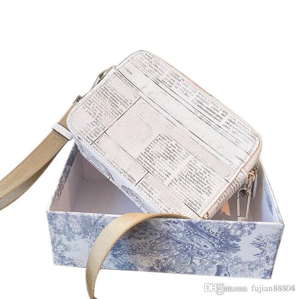 2020 new women handbag purse newspaper and shoulder leather bag european and american fashion charm style with box
2020 new women handbag purse newspaper and shoulder leather bag european and american fashion charm style with box