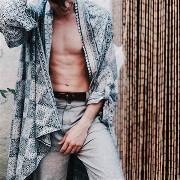 2021 loose trend coat sweater casual personality hooded fashion long sleeve men's wear, Gray;blue
2021 loose trend coat sweater casual personality hooded fashion long sleeve men's wear, Gray;blue