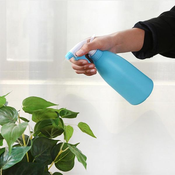 watering equipments 500ml garden sprayer bottle can micro-landscape hand pressure candy spray plant pot
watering equipments 500ml garden sprayer bottle can micro-landscape hand pressure candy spray plant pot