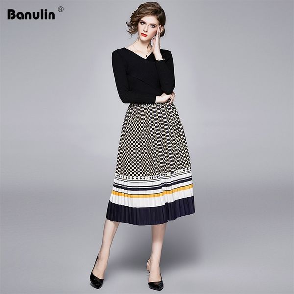 spring women elegant crop knit sweater black slim pullovers +high waist floral skirts suit female two piece set 210603, White
spring women elegant crop knit sweater black slim pullovers +high waist floral skirts suit female two piece set 210603, White
